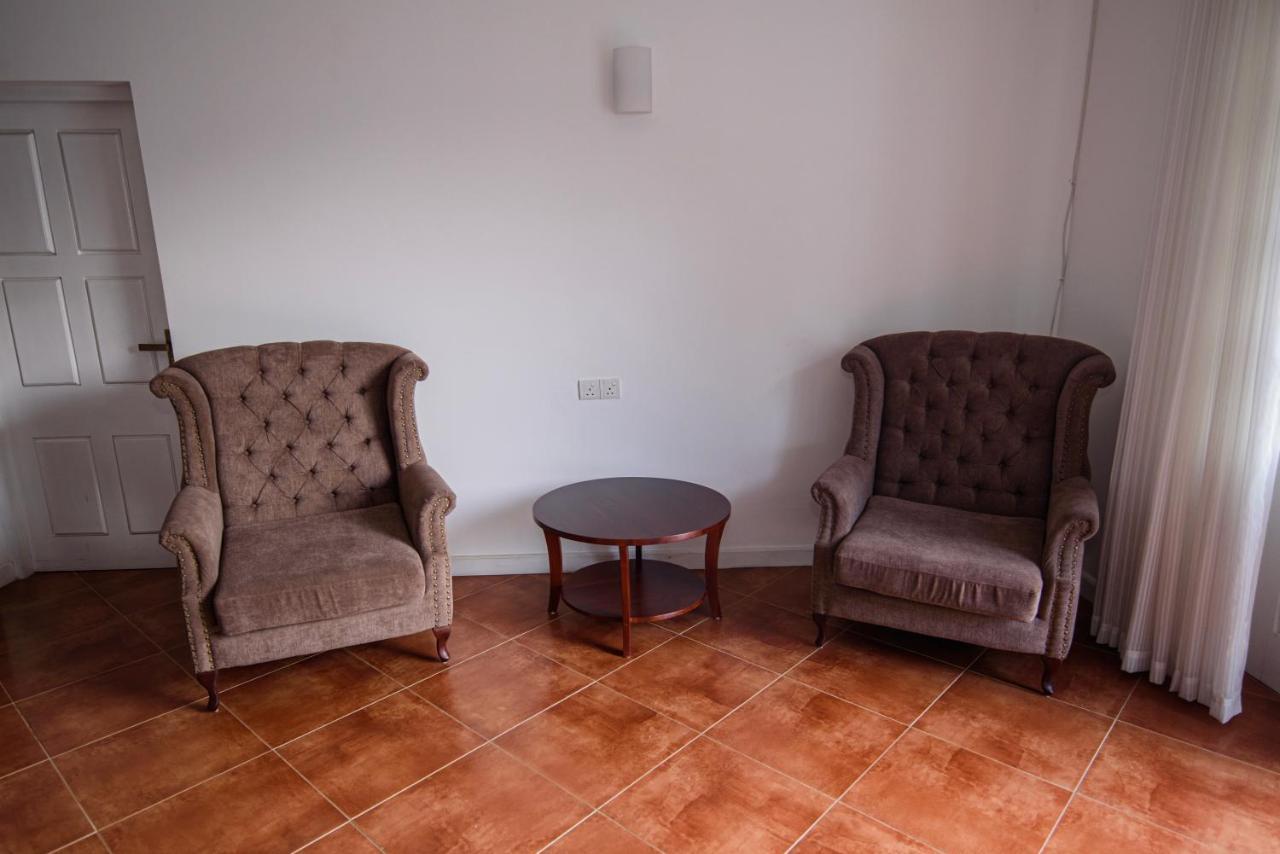 Bed and Breakfast Kingsman House Kandy Zewnętrze zdjęcie